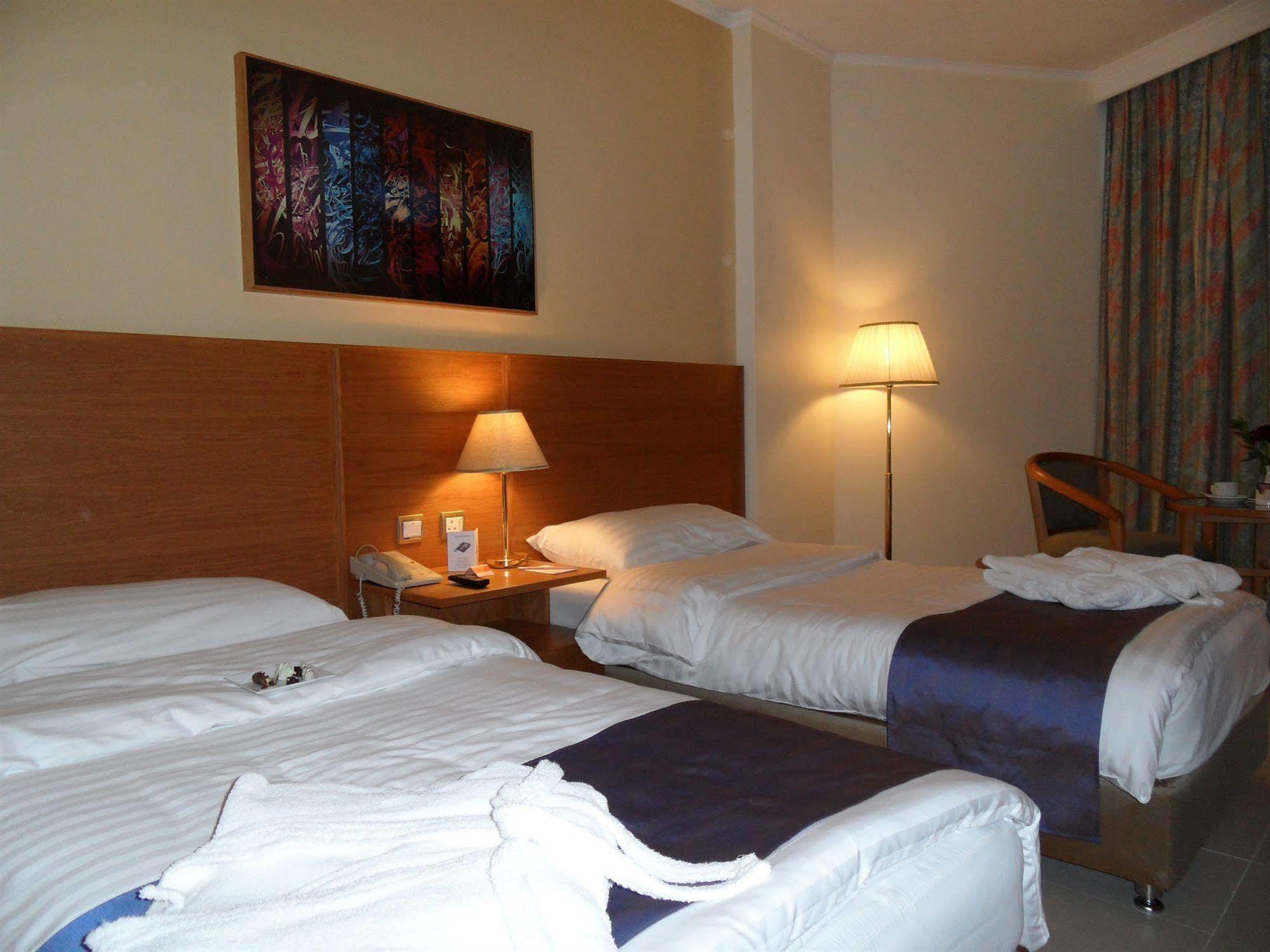 Aqaba Gulf Hotel מראה חיצוני תמונה